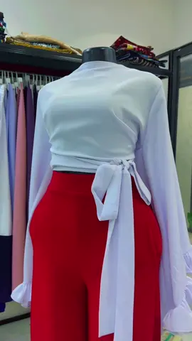Such a lovely combo, Red vs white.. ✨Pant (fabric turkey) 3500/= ✨overlap top with wide sleeves 2500/= Note: production takes 72hrs. #fashiontiktok #fashion 