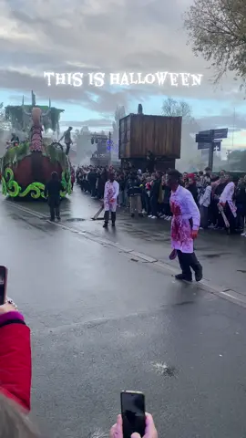 Halloween in Paris 💀👻🎃🎃🎃🎃🎃🎃 #halloween2025 #paris #fyp #horror 