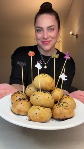 Spooky Pizza Balls ❤️ #pizza #spookyseason #EasyRecipes #asmr #eatingsounds 