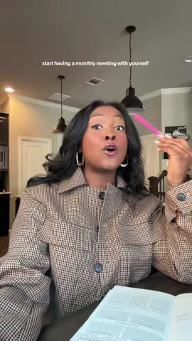 Re entering my delulu era and I gotta have monthly meetings to keep me on track. I do these in the Do It Journal and this has been one of the best things I’ve ever done. Reflection is key 