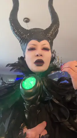 #marisolterrazas #loshoroscoposdedurango #antesmuertaquesencilla #halloween #malificent 