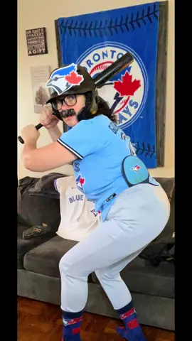 Game starts in 3 hours so I guess I didn’t win 🤷🏻‍♀️ #bluejays #baseballmom #WorldSeries  #halloweencostume #toronto 