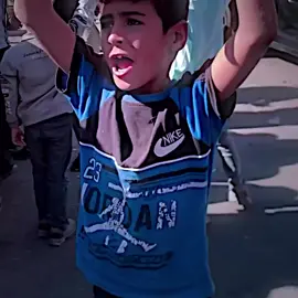 عشتت🗿😂#لايك__explore___  #تصميم_ستار✨🗿  #حمودي_الركاوي١ #عجيان 