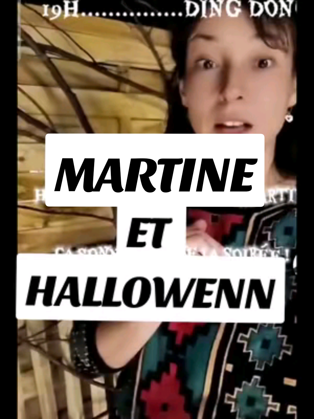 Sous le masque de gentillesse et de douceur de Martine, se cache une réalité bien plus terrifiant. Quand elle distribue des bonbons, elle laisse aussi une trace d’effroi dans les cœurs des enfants.  #halloweeen #ase #oiseaux #enfant #oiseaux 