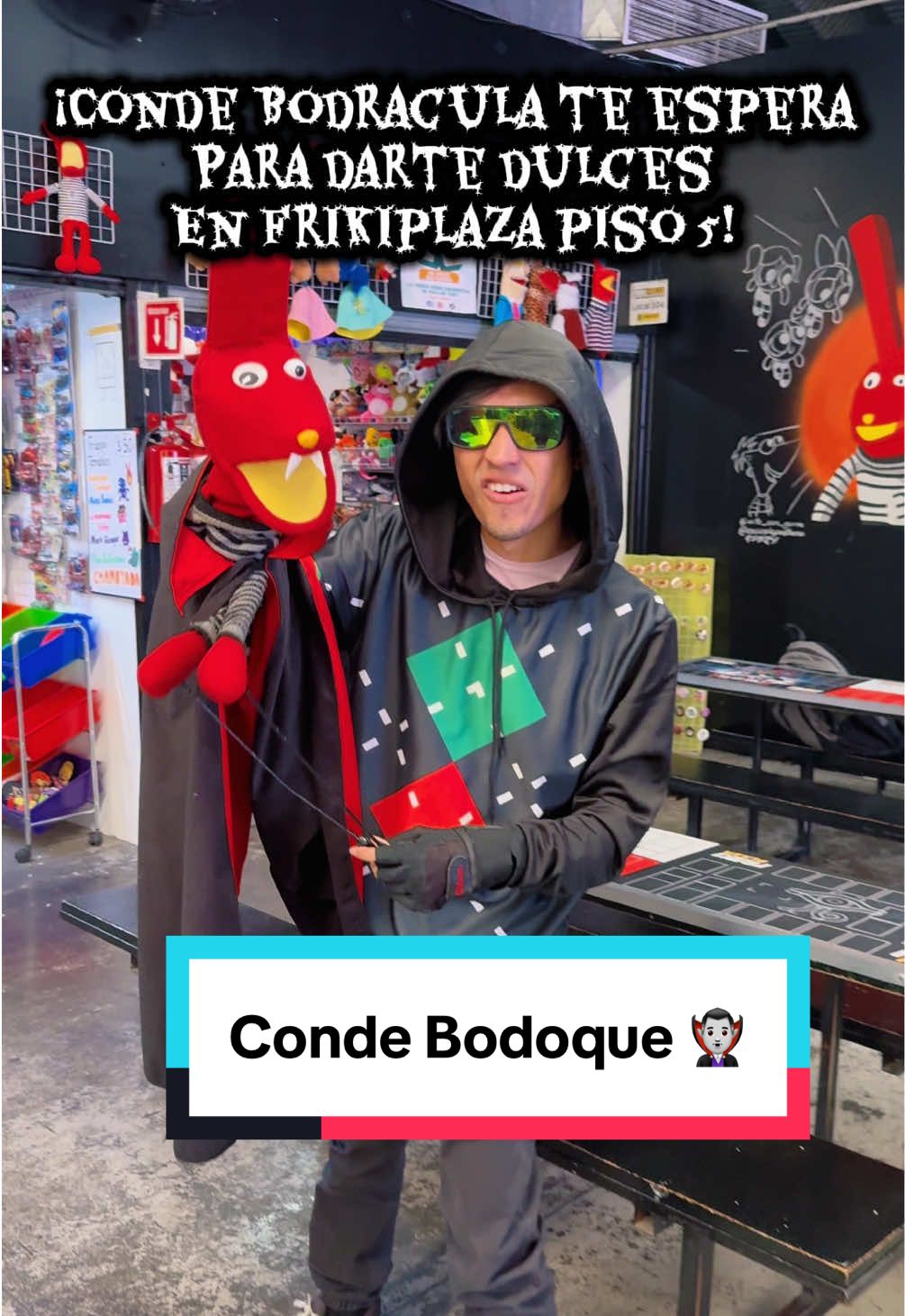 Estará y hoy y mañana para darte dulces si vienes disfrazado 👀 #31minutos #halloween #titeres #frikiplaza #juancarlosbodoque 