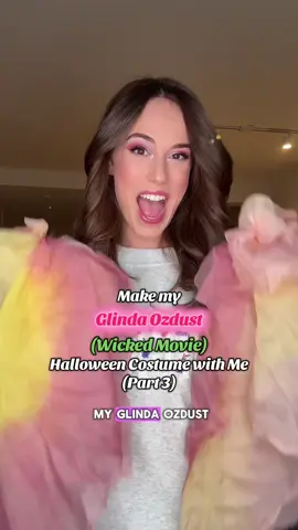 Officially time to get Galinda-fied! 🫧🩷 @Wicked: For Good #wicked #wickedmovie #glinda #arianagrande #halloween 