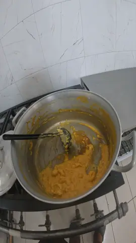 Strogonoff acabou justo quando saiu um pedido muito grande #strogonoff #marmita #fyp #f #creatorsearchinsights 