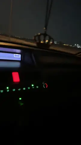 لعن بو هاد الحب اللي طيحني بين يديك