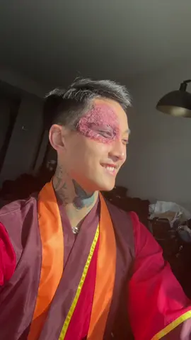 Guess who’s back this Halloween? #zukocosplay #halloween2025 #escapehalloween #avatarthelastairbender 