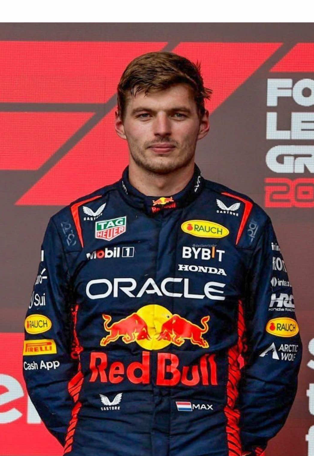 Imagina estar de boa pelas ruas de Brasília e dar de cara com o tetracampeão Max Verstappen. 😳 #redbull #f1 #verstappen 