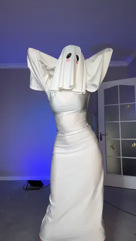 Happy Halloween 👻  #halloweenlook 