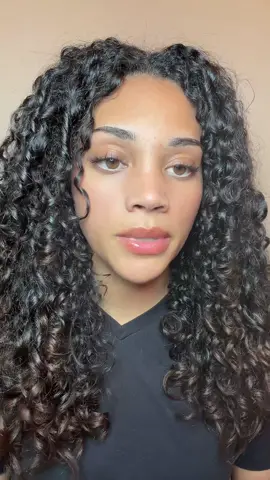 This is one of the best smelling lotions I’ve ever owned and the FORMULA? So hydrating without being oily. We love her #body #lotion #skincare #tiktokshopblackfriday #tiktokshopcybermonday 