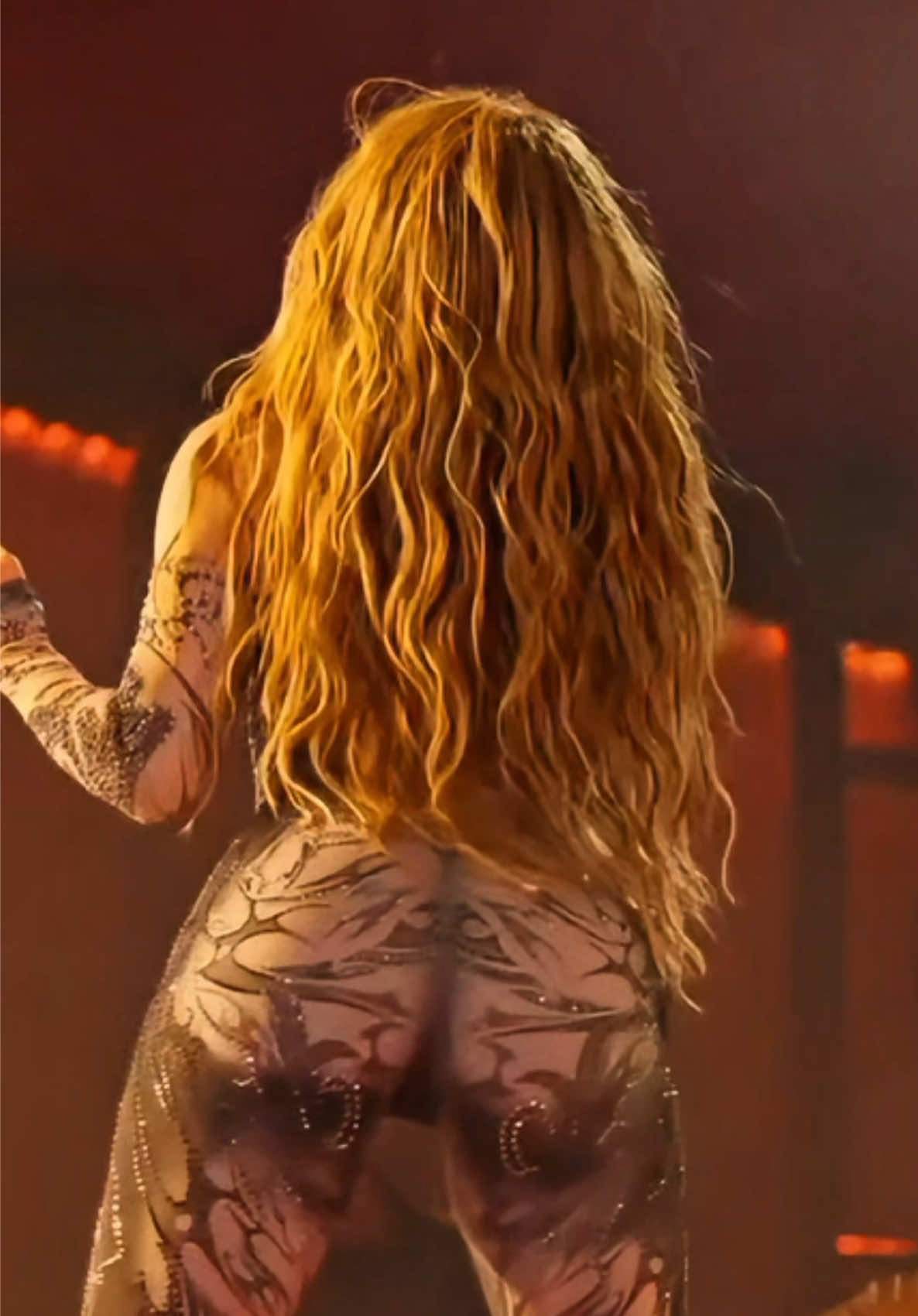 Las cantantes femeninas con los traseros más grandes de la industria  #shakira #jlo #beyoncé #singer #beauty 