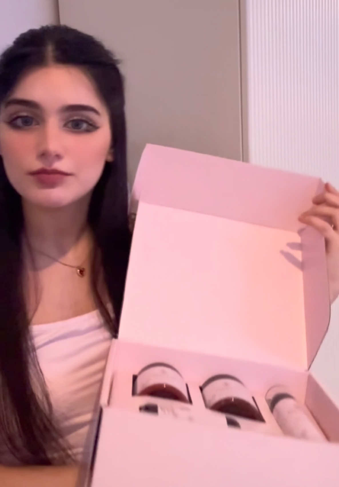 حسابهم @serenia✨                                      #CapCut #fyp #foryoupagee #اكسبلور #foryou 