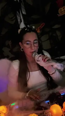 Fría como el viento - Néstor Sánchez 🔥 🎶🎶🎶#xiiomysalsa #paratiii #viral #temazo #halloweenlook 