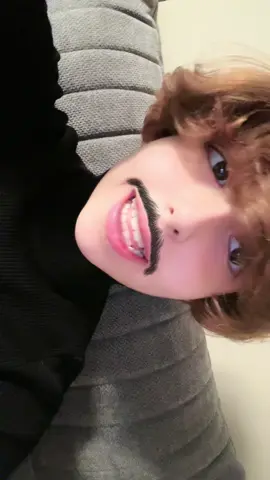 صورته الصبح