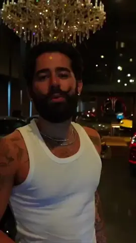 Hoje estamos explorando uma lojinha cheia de carrões incríveis! 🚗✨ Não percam os detalhes nos cortes do @verdadesdoruyter. Vem com a gente nessa aventura!