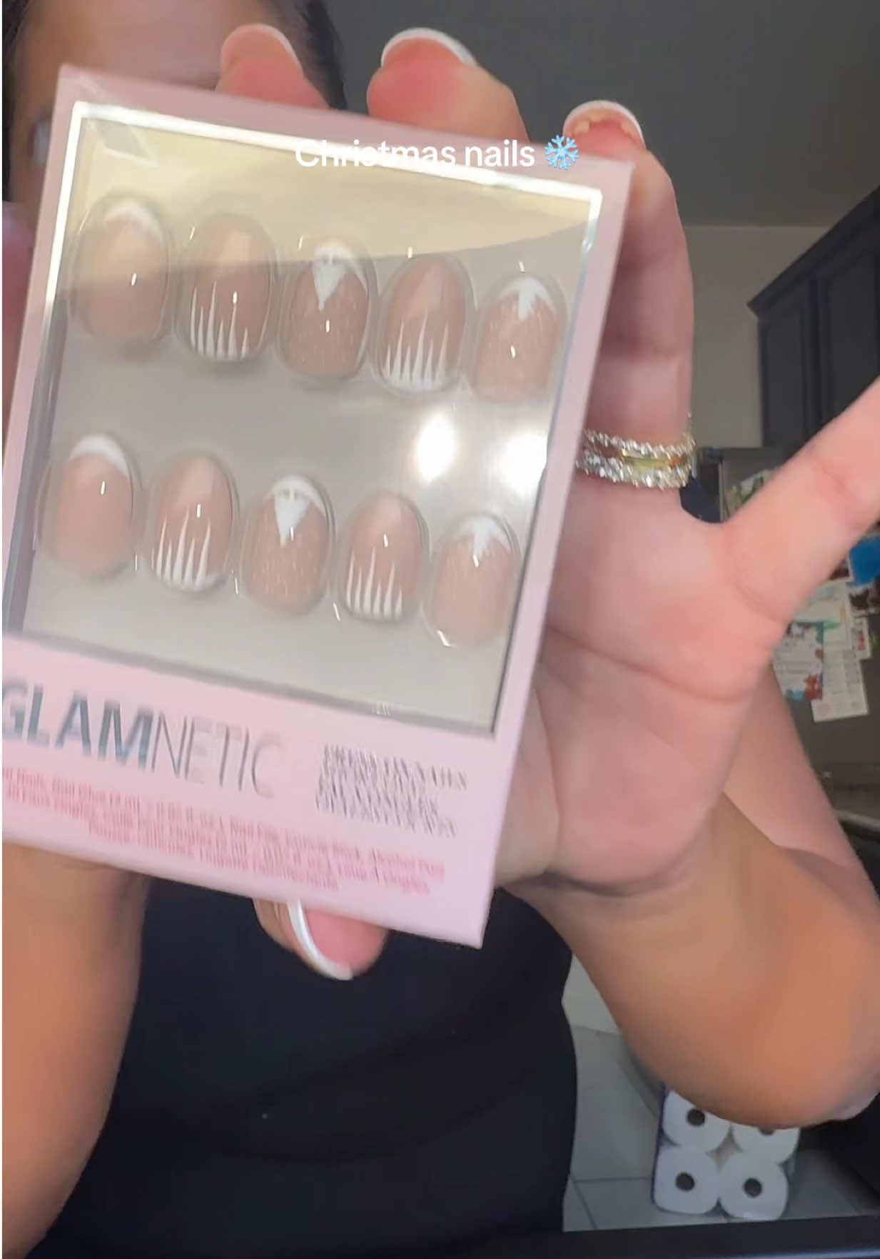 Christmas nails ❄️ #christmasnails #tiktokshopblackfriday #tiktokshopholidayhaul 