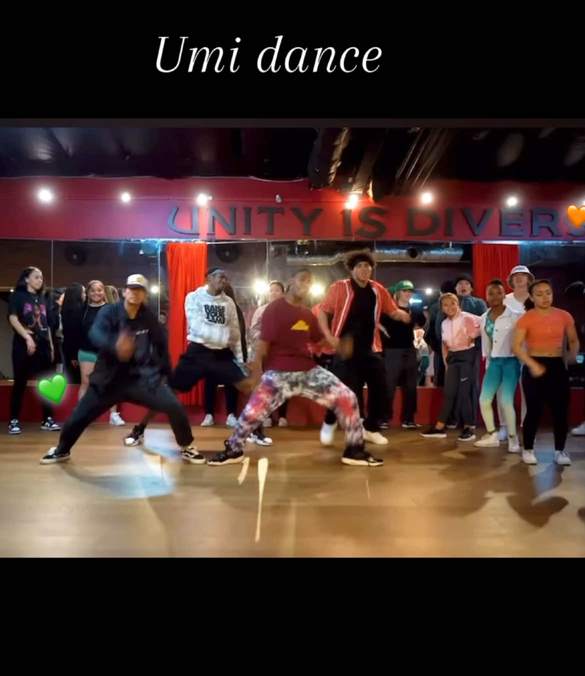 うみくんのダンス大好き‼️後ろでぴょんぴょん跳ねてるまちゅ可愛い🧡 #中村海人 #TravisJapan 