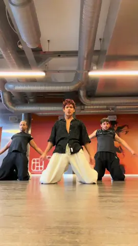 Our knees are soreeeee 🥷🥷🥷🥷🥷🥷🥷🥷 ##malandro##fyp