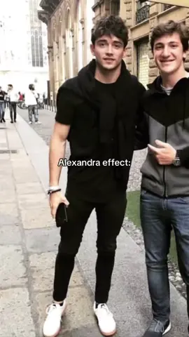 #alexandrasaintmleux #charlesleclerc #fypviral #viral #formula1 @Alexandra Saint Mleux @Charles Leclerc 💕