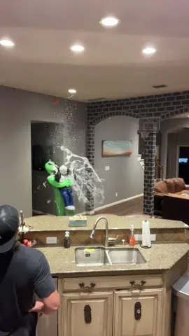 Even the alien laughs 😂😂😂 @Jlo1017 #fyp #liked #foryou 