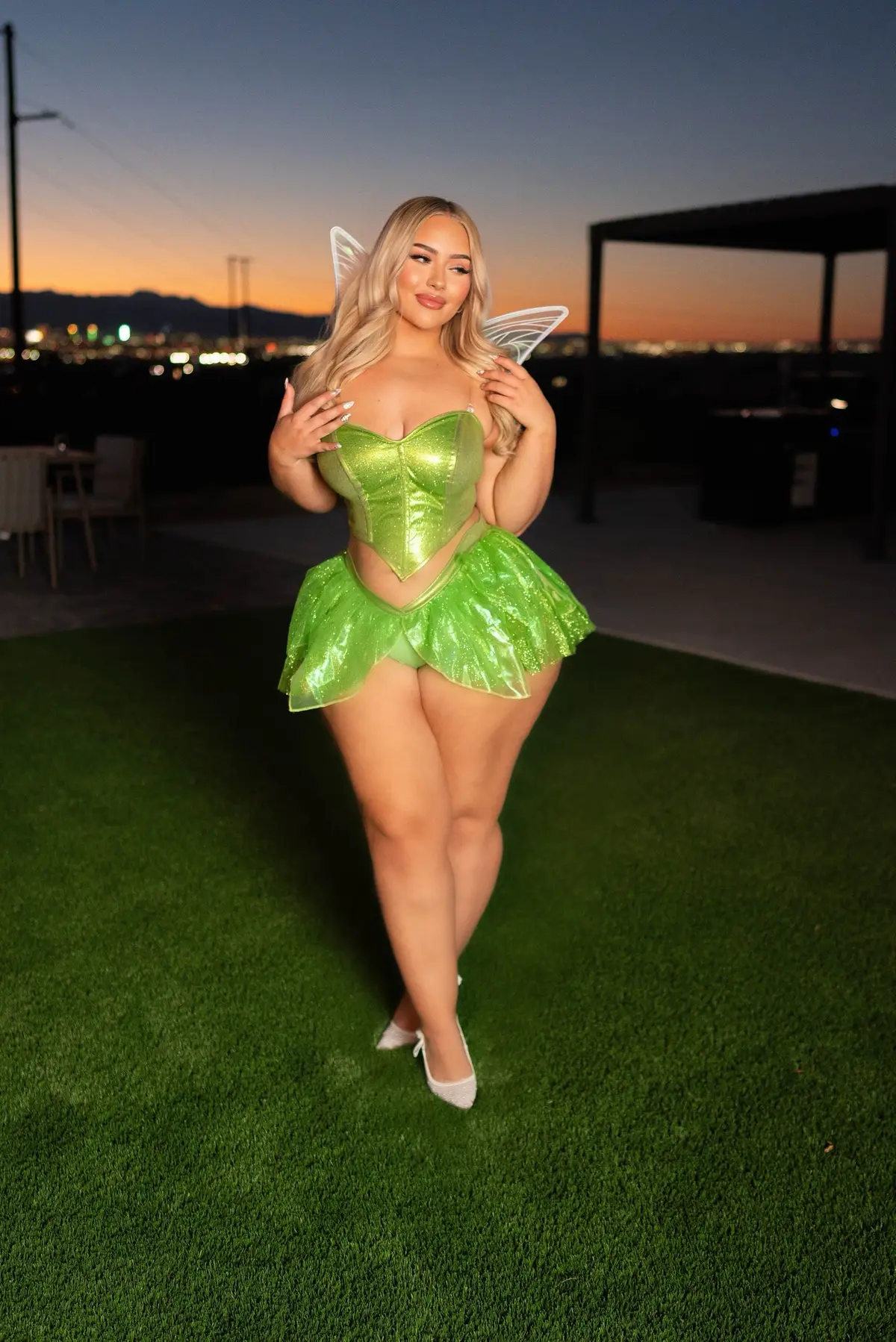 what’s your Halloween costume ? #tinkerbell #halloween #lasvegas 