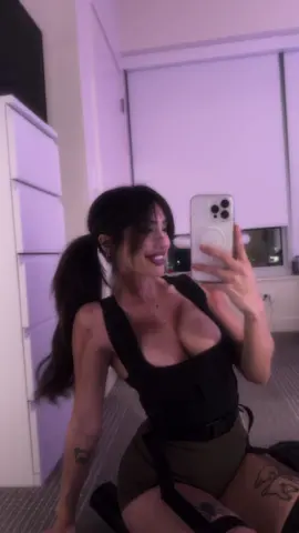 playing tomb raider definitive edition tonight :p