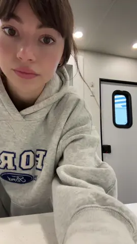 This song got me wiggling and wobbling 