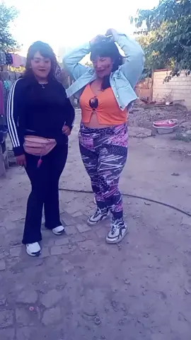 divertida para mis amigas porque con cara de c+++ no hago nada jja#saltacapital @tatiipastrana0 