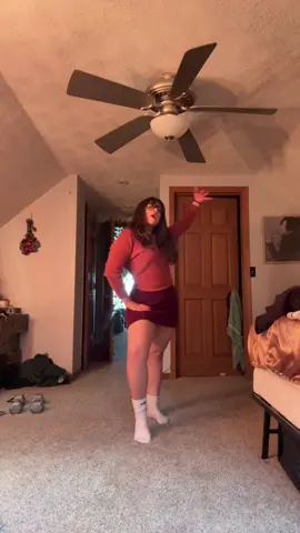 Judas- Lady gaga. Velma’s version🧡😛#dance #judasladygaga #fypシ 