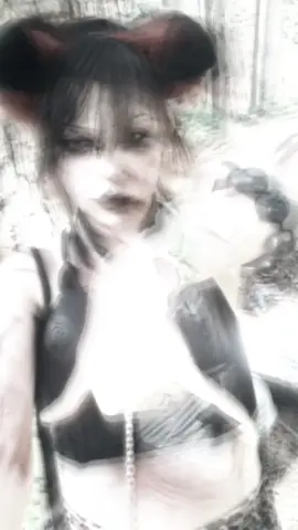 x3  #halloween2025 #fakeblood #fakeeverything #scarypuppy #creepycute 