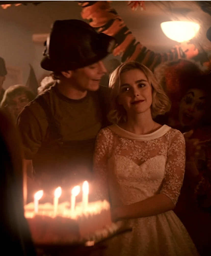 𖥻 ׁ happy birthday, brina! ׁ ׅ 🎂 #sabrinaspellman #halloween #chillingadventuresofsabrina #caos #edit 