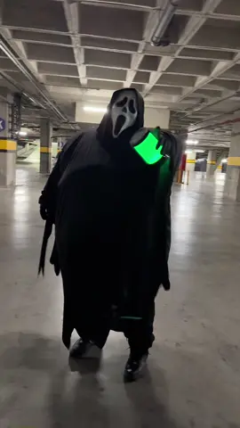 Se ve inflamado ese Scream!😂💀