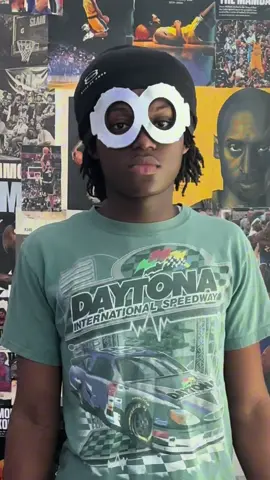 Streetwear fit #fashiontiktok #streetwear #outfitinspo #OOTD #fallfashion 