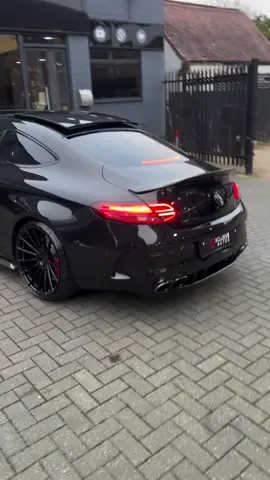 Very Hot: C63 S AMG V8 BITURBO 🍑 #c63samg #v8 #v8biturbo #amgswiss #c63s 