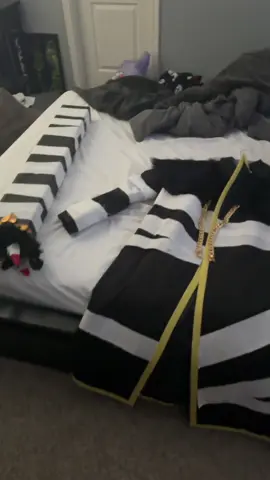 Justitia cosplay for Halloween is too tuff 🤤  #libraryofruina #limbuscompany #projectmoon🔑🌙 #lobotomycorporation 