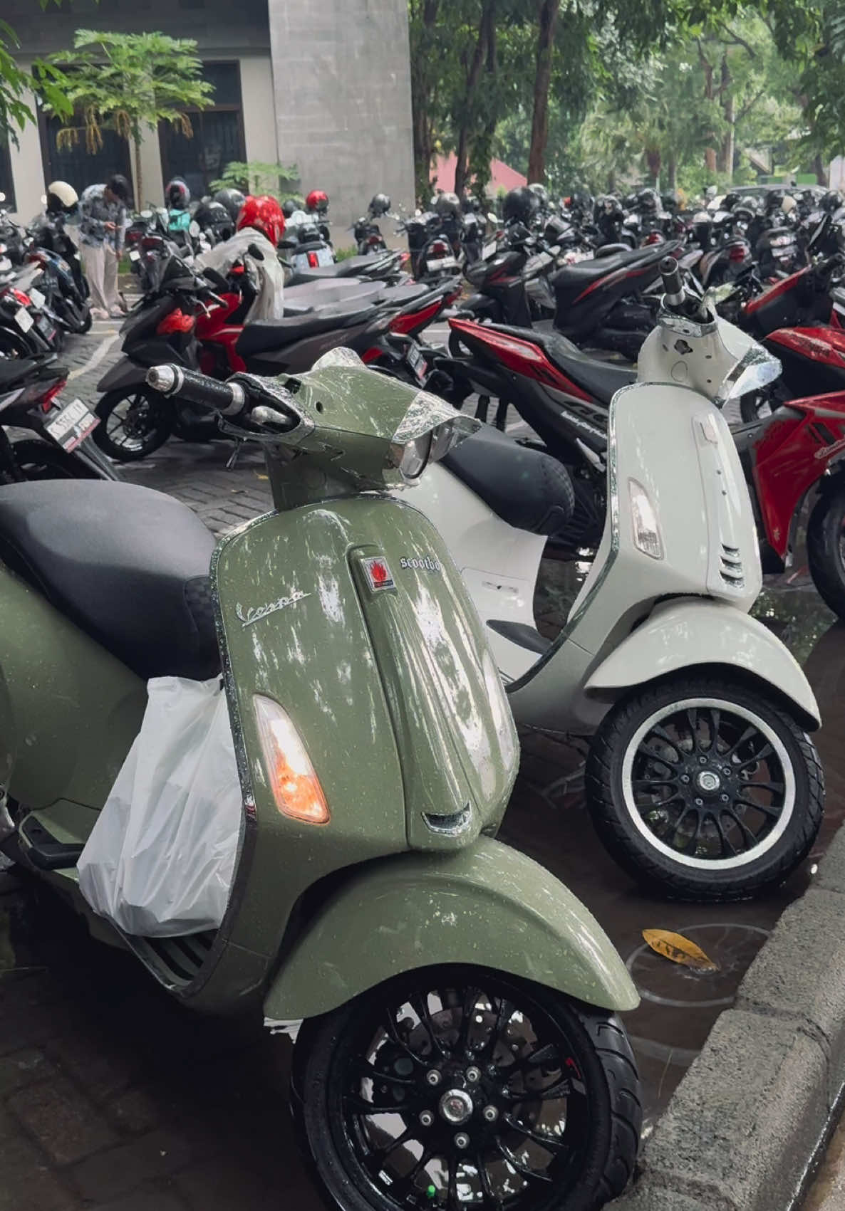 after rain #vespamatic 