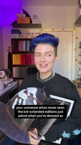 at this point “fun fact!” is a threat coming from me #viggomortensen #DidYouKnow #lotr #halloween 