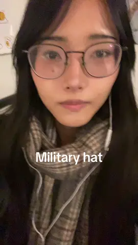 I dont consider myself alt but i love military goth fashion