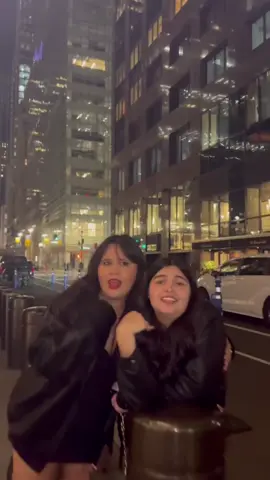 Be my NY😏  #nyc #nightlife #citylights #citygirlsup @NotKaren 😎 