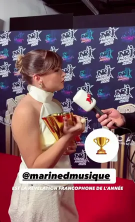 @marinedmusique est la révélation francophone féminine de l’année. #marine #marinedmusique #nma #cannes #redcarpet 