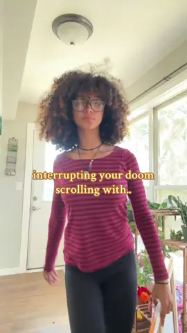 for curly girlies 🌸  #curlyartwork #doomscrollingbreak #artist 