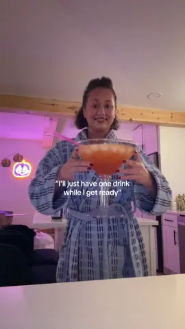 giant apple cider aperol spritz!!!🙂‍↕️🙂‍↕️ 