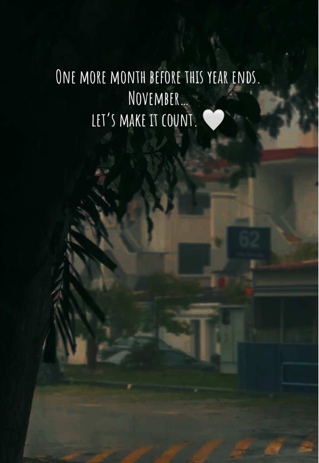 Hello November🙇‍♂️  . . . . . #november #november2025 #sakkarainilave #tamilwhatsappstatus #hellonovember 