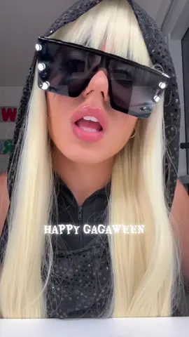 HAPPY GAGAWEEN #ladygaga #ladygagavideos #ladygagacostume #ladygagahalloween #halloween @ladygaga 