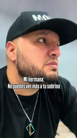 Quedé con la duda de por donde se metieron los palitos😂🤣 #DiegoDikom #Humor #Niñas #Bebes 