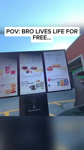 LIVING LIFE ON FREE MODE 😊