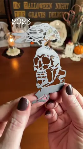 Happy Halloween!! 🖤🎃🖤 #goth #halloween #spooky #trickortreat #craft 