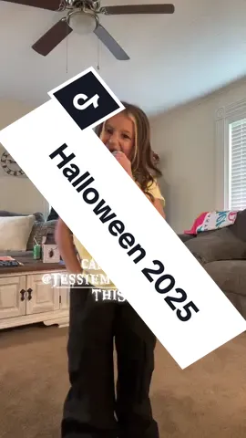 #halloween #🎃 #jessiemurph #bluestrips